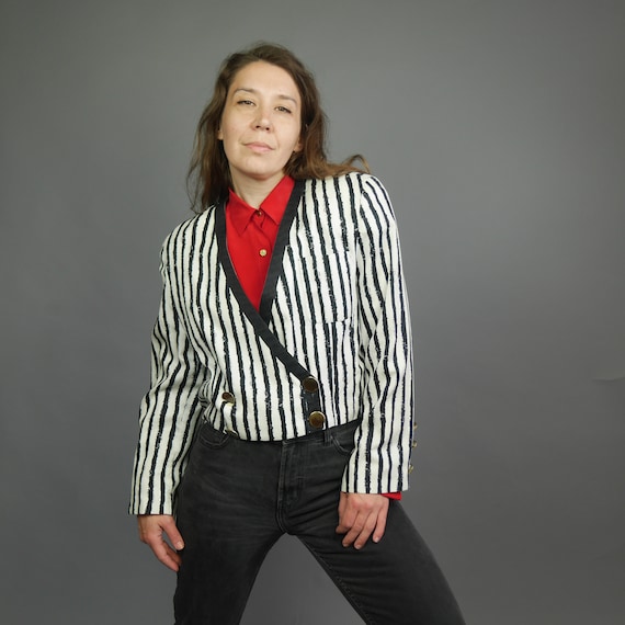 Black White Crop Blazer 80s Striped Bold Print Wide Padded