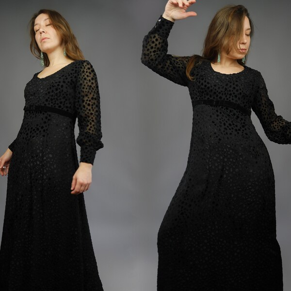 Black Empire Waist Nightgown (Small)