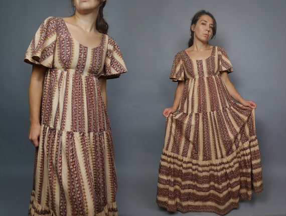 Rare AYESHA DAVAR Vintage 1970s dress Hand blocked