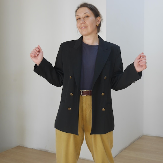 OVER SHOULDER GOLD BUTTON BLAZER yu】OVER SHOULDER GOLD BUTTON