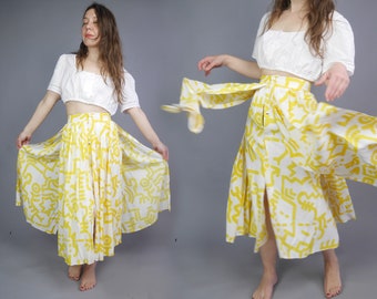 Yellow white slits skirt Fabric strips skirt Buttoned front Two layers summer skirt WAIST 26 in