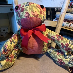 Memory Frog, Memory Item made with loved ones clothing, Frog made from clothing, Stuffed Frog image 6