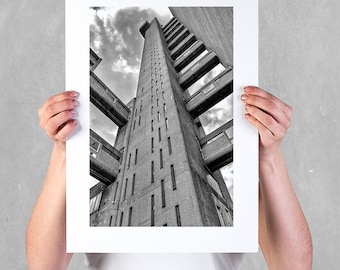 Trellick Tower Risograph Print: Brutalist Architektur Fotografie, London Wandkunst (A3)