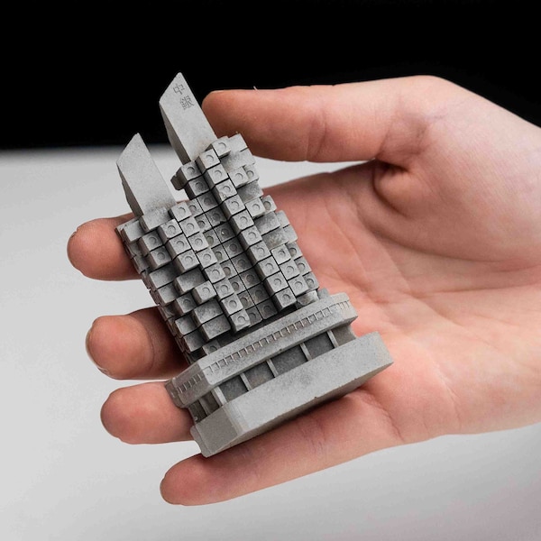 Nakagin Capsule Tower - Miniature Concrete Architecture Model: 039