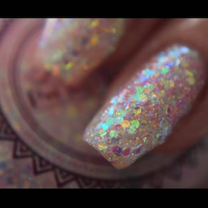 P•O•P It&#39;s A Drag Collection Feelin The Fantasy Glitter Indie Nail Polish Varnish Lacquer White Iridescent Glitter Bomb Rainbow Holo Silver