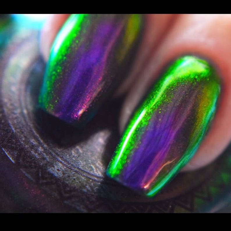 POP Polish The Slickest Of Them All Nail Polish Quick Dry with Sifting Oil Slick 360 DuoChrome Mirror MultiChrome Purple Green Blue image 2