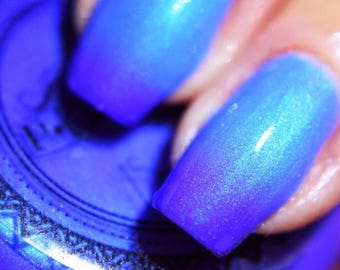 P•O•P Polish "Midnight Avalanche" Nail Polish Quick Dry Fire & Ice Thermal Collection Purple Blue Temperature Sensitive Shimmer