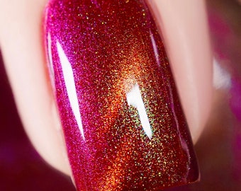 P•O•P Lavish Sparkling Color Shifting Magnetic Nail Polish