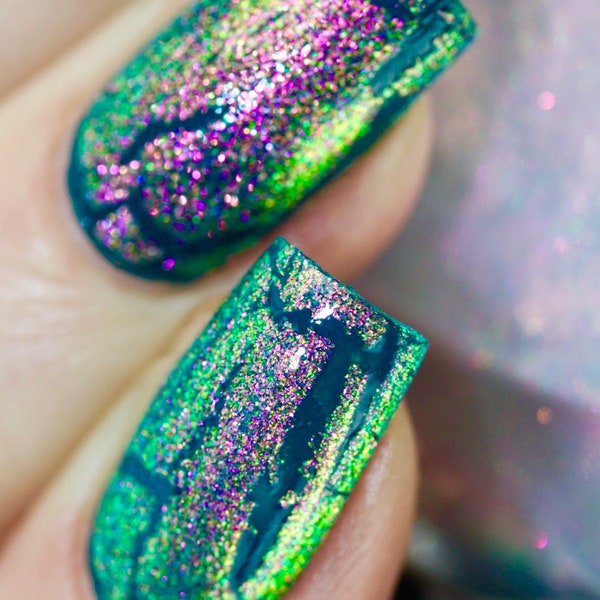 POP Opalescent Pink to Green with Blue and Violet Iridescent Multi Chrome Crackle Topper