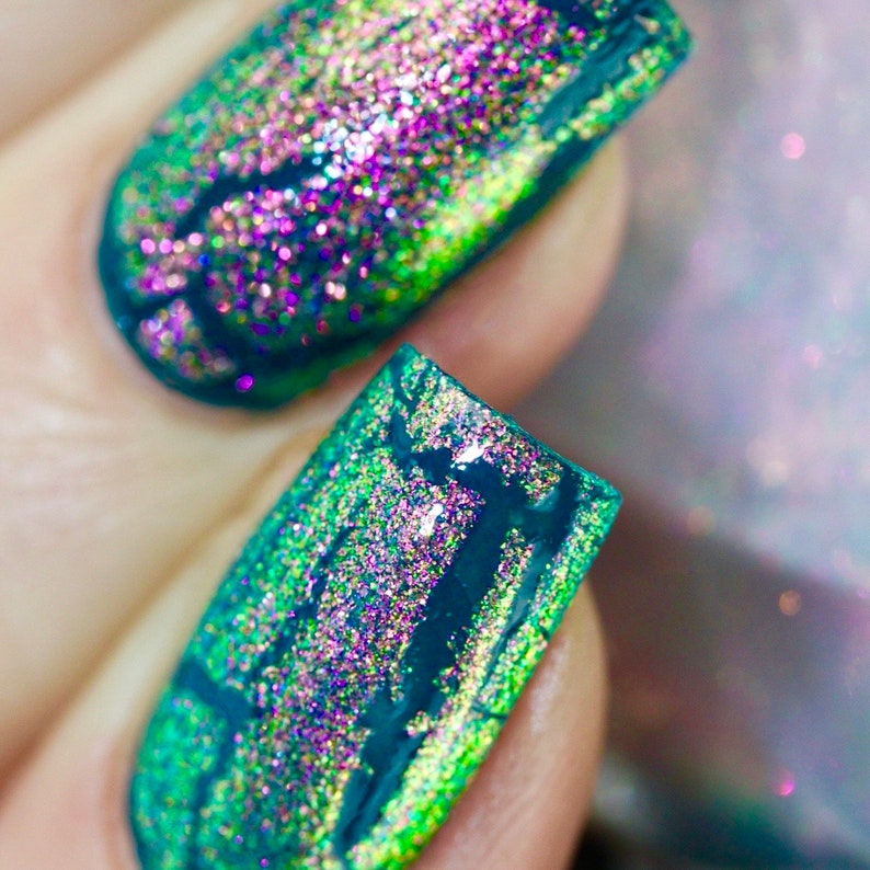 POP Opalescent Pink to Green with Blue and Violet Iridescent Multi Chrome Crackle Topper image 1
