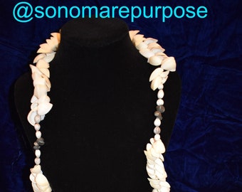 Vintage Polynesian Sea Shell 40" Necklace, Vintage Handmade Necklace, Tiki Necklace, Shell Necklace, Vintage Sea Shell Necklace,Vintage Tiki