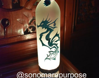 Blue Dragon Seahorse Frosted Wine Bottle Light Multi Color or Individual Color with Remote with Vintage Sea Shell Topper, Seahorse Light