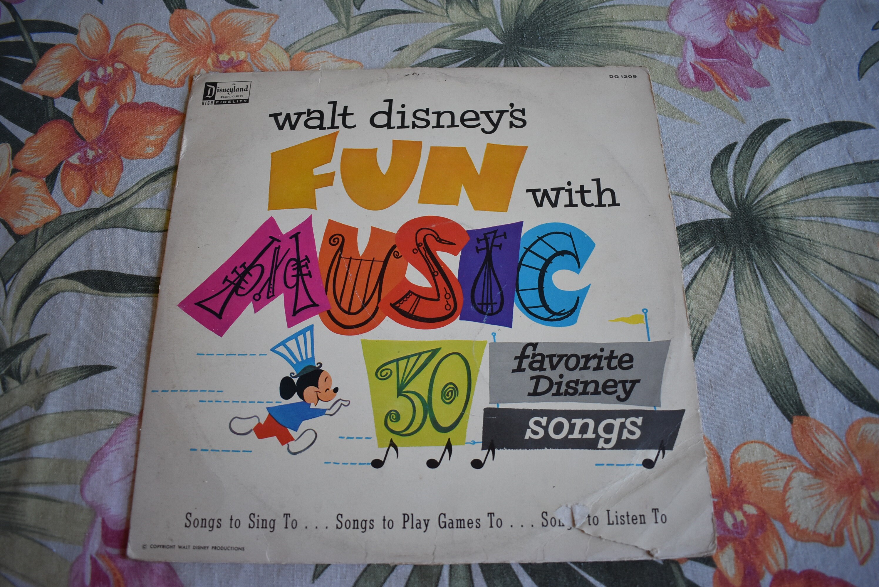 Walt Disney's Fun With Music 30 Favorite Vinyl Record LP DQ-1209
