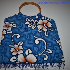 Vintage White Hibiscus Flower Hawaiian Print Purse Bamboo Handle w beaded sparkles, Tiki Purse, Hawaiian Travel Bag, Hawaii Bag, Tiki bag