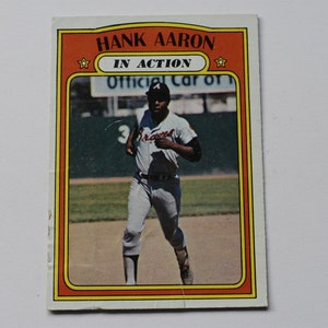1972 Topps #300 Hank Aaron In Action Atlanta Braves Baseball Card, Atlanta Braves Baseball, Major League Baseball, Sports Trading Card