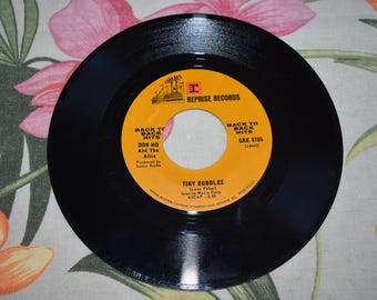 Vintage 1970's, Don Ho And The Aliis – Tiny Bubbles / Do I Love You Single 45 rpm Vinyl Record, Tiki Style, Hawaiian Party