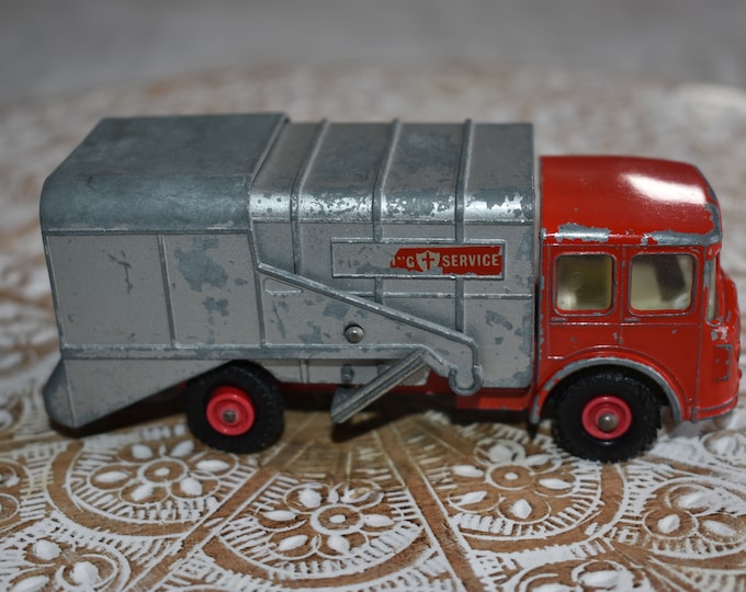 Vintage 1960s Vintage Original King Size Lesney Product Matchbox K-7 Refuse Truck in England No Box, Lesney Match Box Collectible Cars