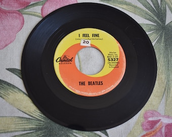 Vintage 1964, THE BEATLES, I Feel Fine/Shes A Woman Capitol 45 1964 Orignal Press Rock and Roll, The Beatles 1960's Single 45 rpm
