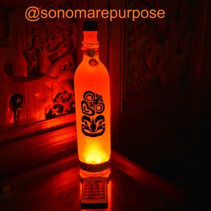 Frosted Wine Bottle Light Black Hei Tiki Maori Tiki God with Vintage Sea Shell Topper Multi Color Lights w Remote Tiki Bar Light, Tiki Bar