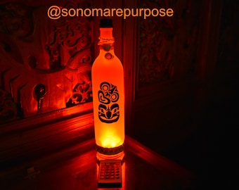 Frosted Wine Bottle Light Black Hei Tiki Maori Tiki God with Vintage Sea Shell Topper Multi Color Lights w Remote Tiki Bar Light, Tiki Bar