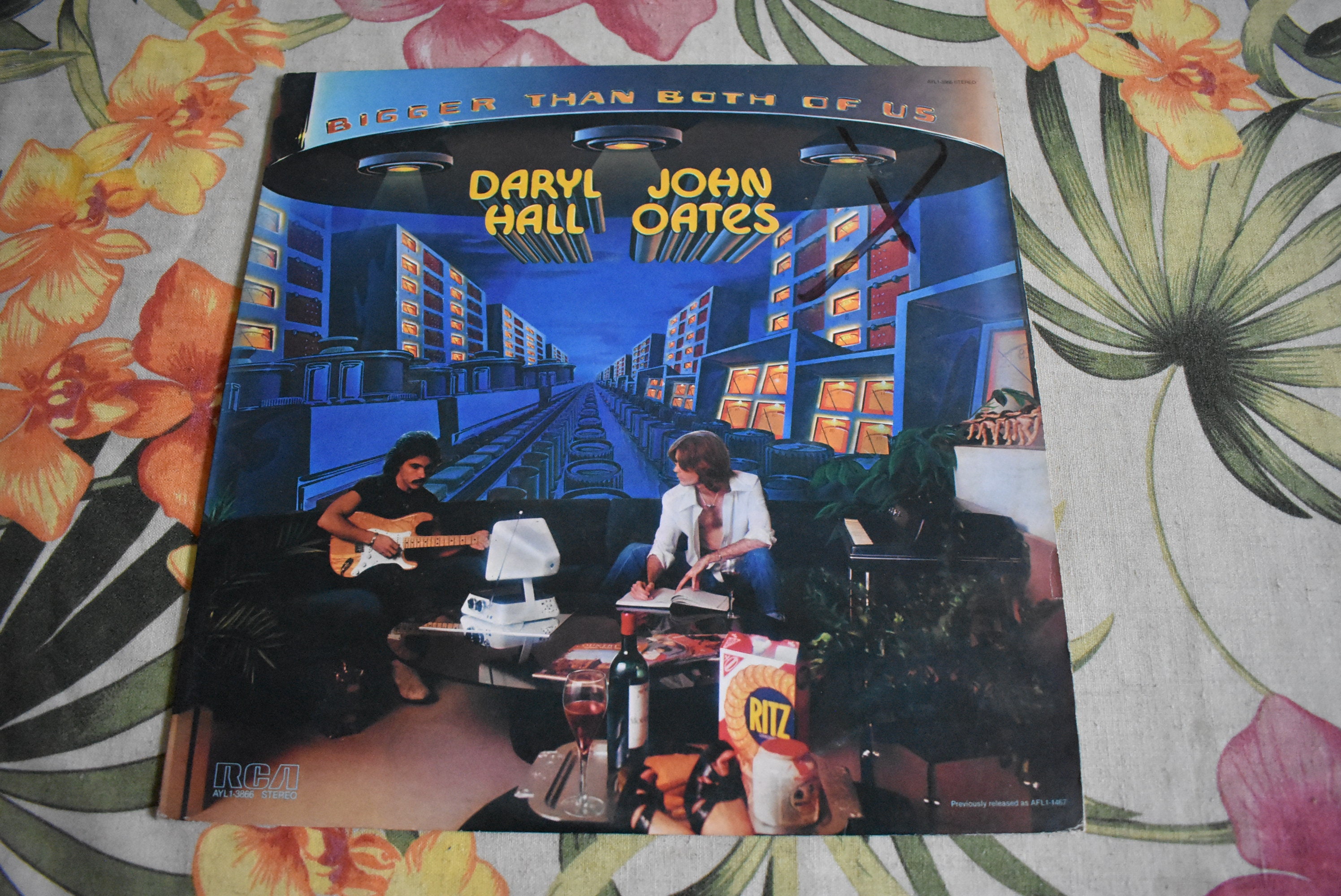 Indvending Jeg mistede min vej Klinik Vintage Daryl Hall & John Oates Bigger Than Both of Us 1976 - Etsy Sweden