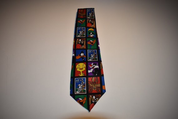 タタイタイ　Looney tunes パンツ ジャケット　セット Looney Tunes Tuxedo Vest & Bow Tie Bugs Bunny Tweety Daffy