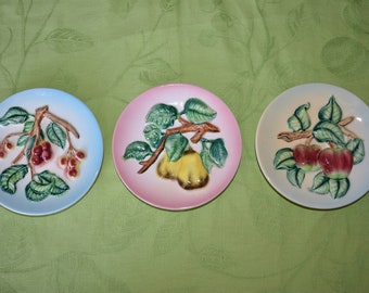 Lot of 3 Vintage Enesco Imports Mid Century Fruit Tree Design Wall Decor Kitchen Plates Made in Japan, Enesco Ceramic Wall Decor, Fruit Tree