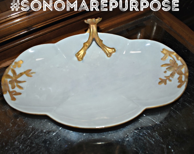 Mid Century 1960's Limoges Bowl Candy Dish Vintage Hand Painted Design with Gold Rim, Knick Knack Bowl, Trinket Bowl, Change Bowl, Limoges