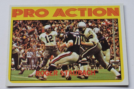 1972 Topps 122 Roger Staubach Pro Action Rookie Card Dallas