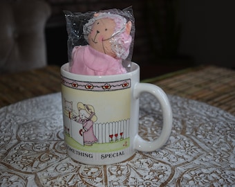 Vintage Trenditions You're Something Special Ceramic Cat/Kitten Coffee Tea Mug Gift No. 33172, Cat Kitten Coffee Tea Mug / Cup, Cat /Kitten