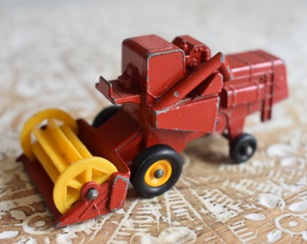 Vintage 1960s Lesney Matchbox Diecast Series No. 65 Combine Harvester Made in England No Box, Lesney Match Box Collectible Cars, Match Box