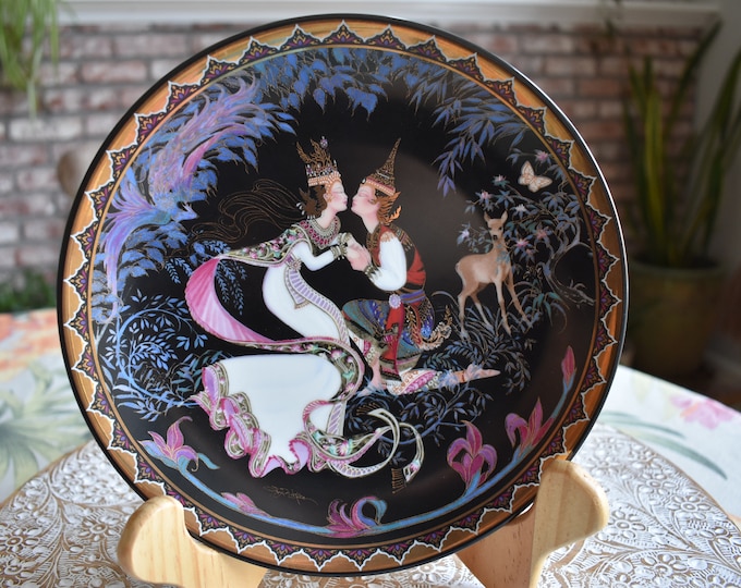 Vintage Royal Porcelain Kingdom of Thailand Hand-Painted Collector's Plates Collector Plates, Bradex Royal Porcelain Wall Plates