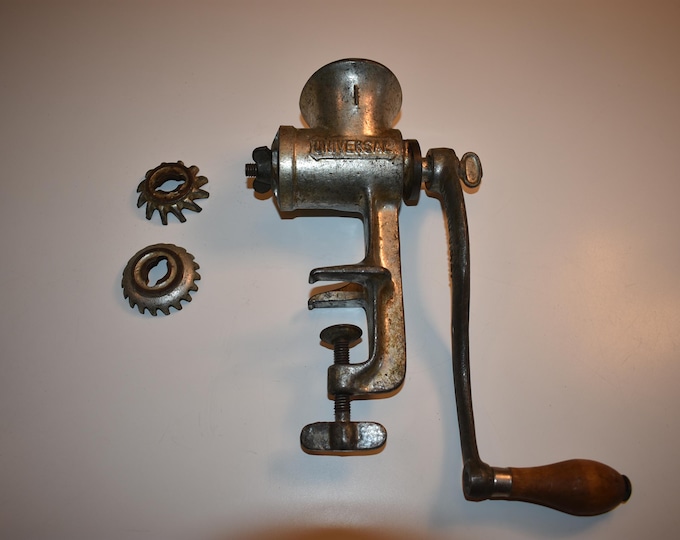 Vintage Made in USA  Universal No 1 Food Chopper Meat Grinder with Wood Handle, Antique Counter Top Meat Grinder, Grinder