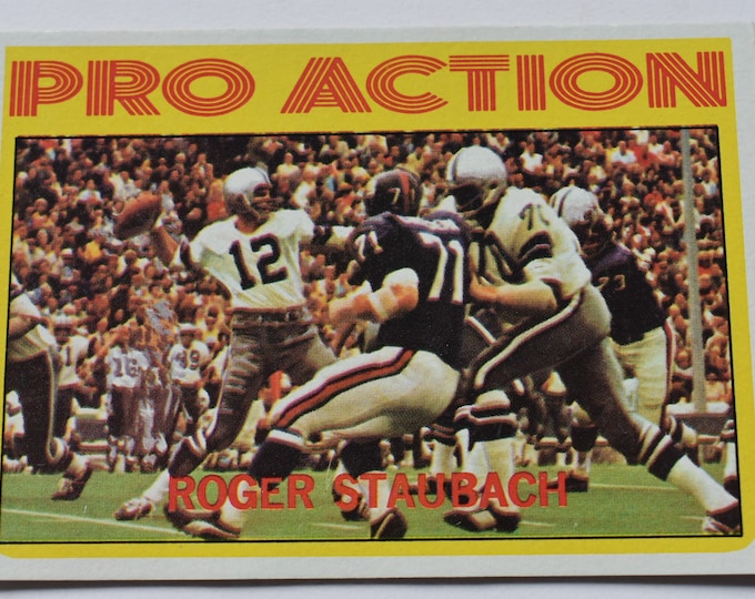 1972 Topps #122 Roger Staubach Pro Action Rookie Card Dallas Cowboys Hall of Famer, National Football League, NFL, Football Sports, Cards