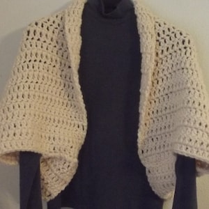 Shrug- medium size - cream color
