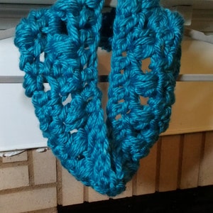 Cowl-crochet hilo grueso hilo teal cowl-accent cowl-teal de dos horas verde cowl-handmade vaca-infinity crochet bufanda-bilky hilo cowl