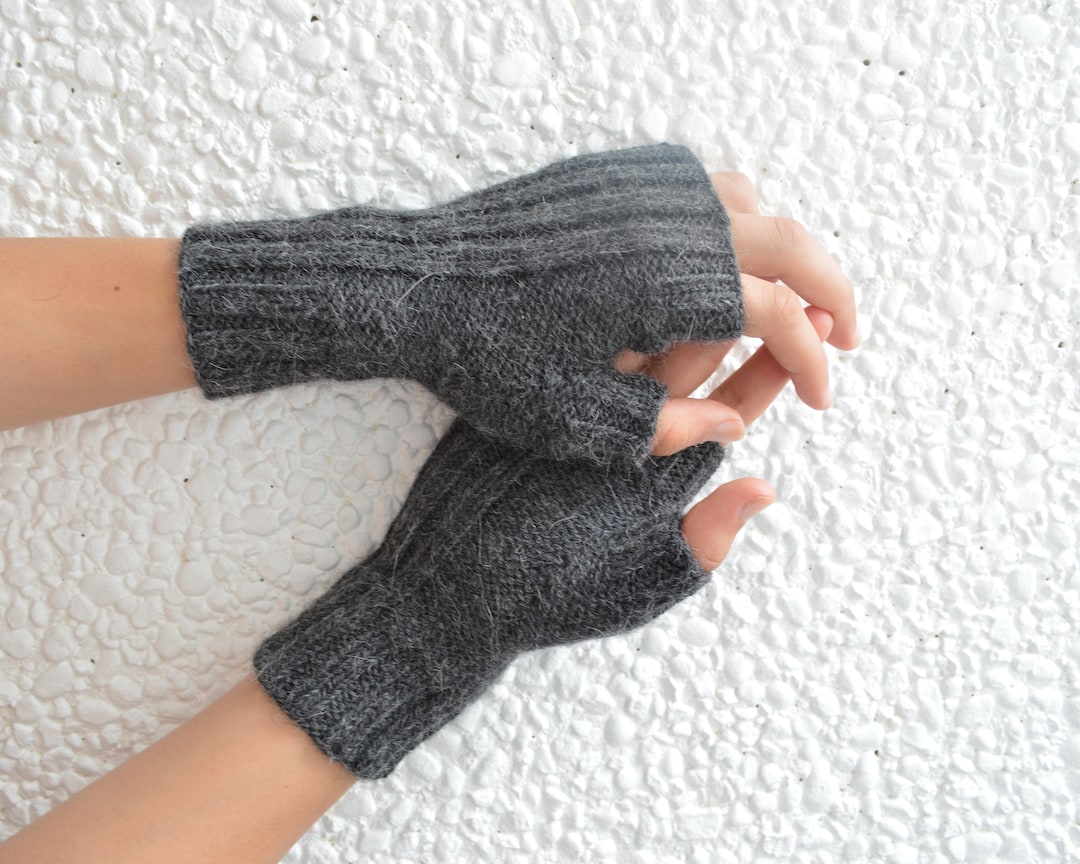 One Size, Black) FLOSO Unisex Magic Gloves On