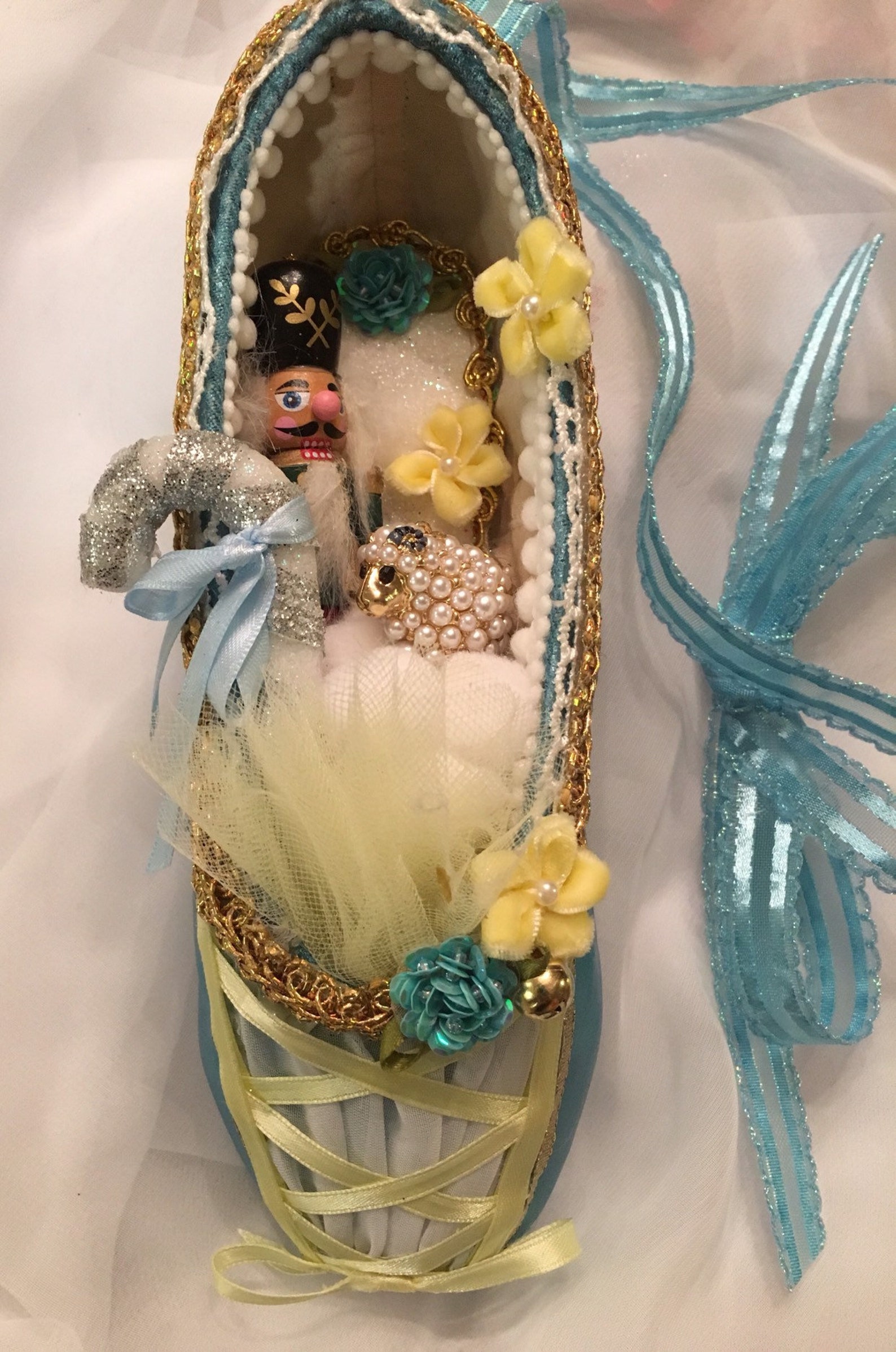 cusomized decorated pointe shoe for nutcracker and yagp or other ballet or theater performances etc..