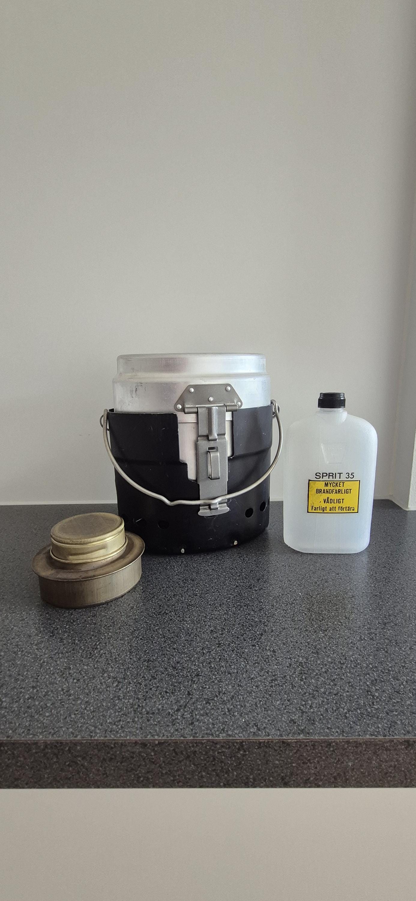 希少】イギリス軍メスキット1945年&1951年製 Mess kit - Etsy 日本