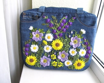 Broderad denimväska med blommigt band, återvunnen jeansväska, laptopväska