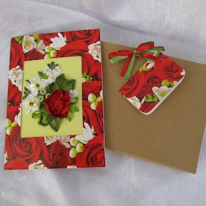 Geborduurde bloemenkaart, lint borduurkaart, rozenkaart, geborduurde wenskaart, wensbloemkaart, 3D-kaart, kaart in harde kaft