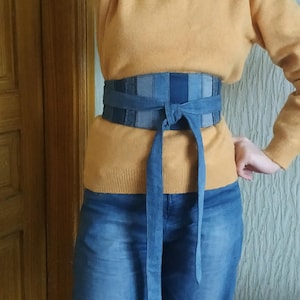 Denim patchwork obi-riem, omkeerbare heupriem, upcycled jeans wikkel rond damesriem