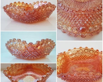 Ciotola per frutta quadrata in vetro di carnevale vintage Marigold, piatto da portata con decorazione iridescente in rilievo