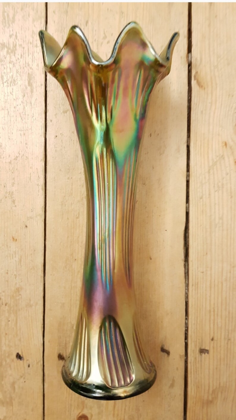 Vintage Fenton Glass Vase Green Diamond & Rib Iridescent Carnival Glass