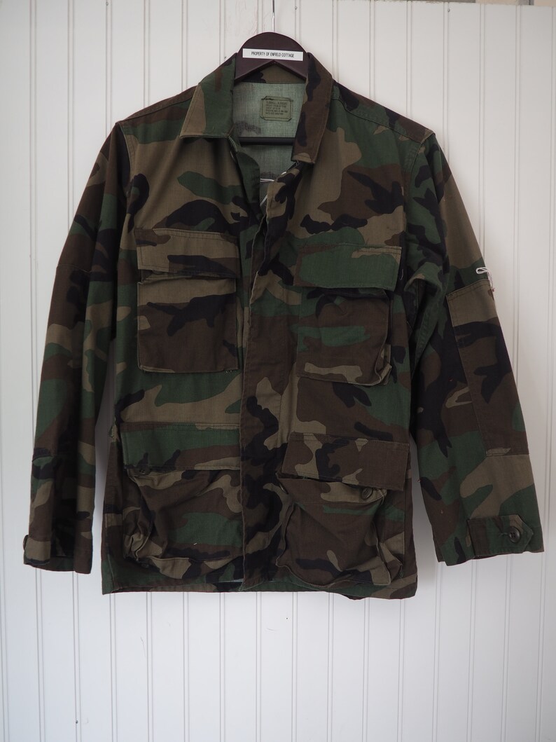 short camouflage jacket