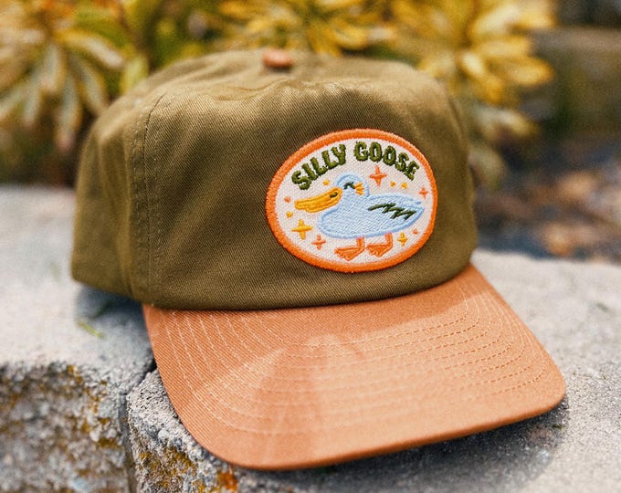 Silly Goose Retro Two-Tone 5-Panel Floppy Cap