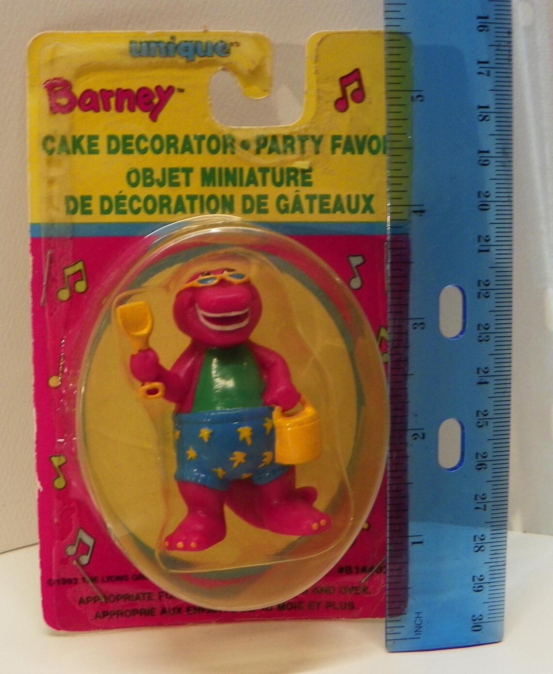NRFB 1993 Barney PVC Figure , 1990's Barney the Purple Dinosaur Cake ...