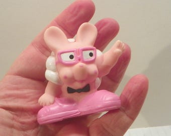 1986 Tonka Keypers Finder - Bowtie for Joyful Rabbit Series 2 - PVC Vinyl Toy Figure , Vintage 1980's Bowtie Keeper for Joyful Wedding Bunny