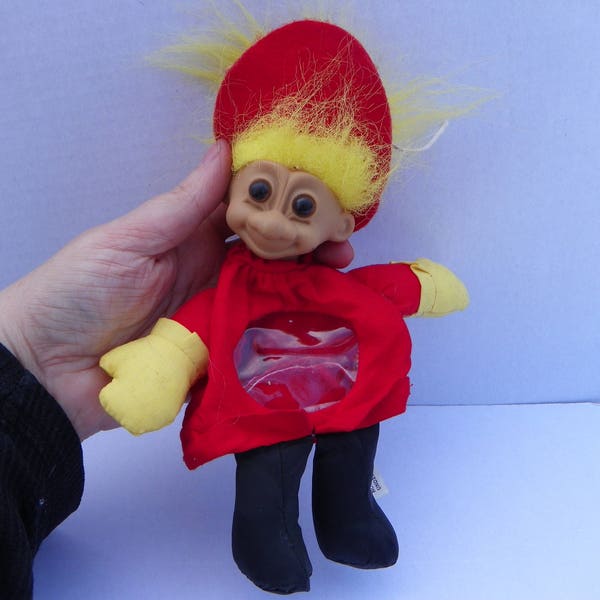 Unique Russ Berrie Troll Doll Fillable , vintage Russ Hanging Troll , Fireman Troll Doll , vintage Russ Troll Treat Bag , Marionnette à main Troll
