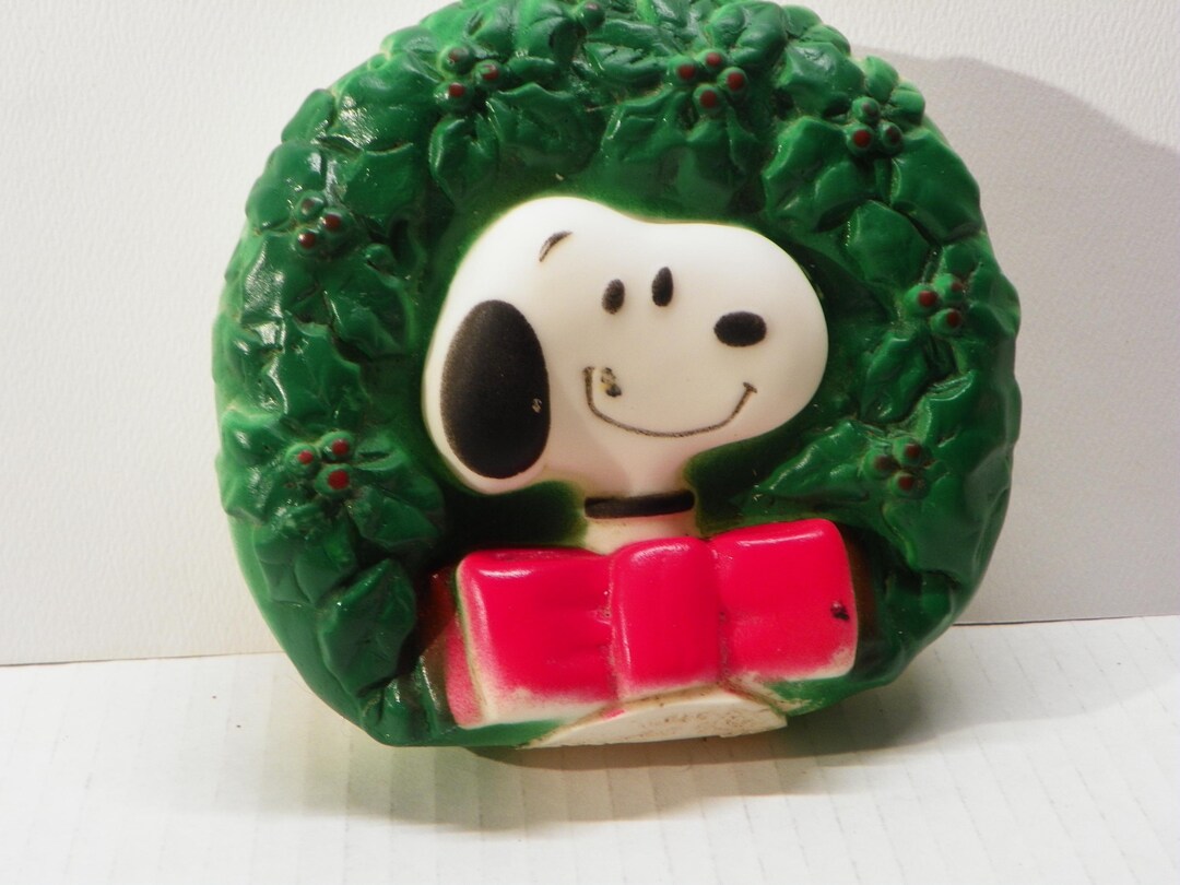 Vintage 1958 1965 Christmas Snoopy Rubber Squeeze Toy , Peanuts Comic ...